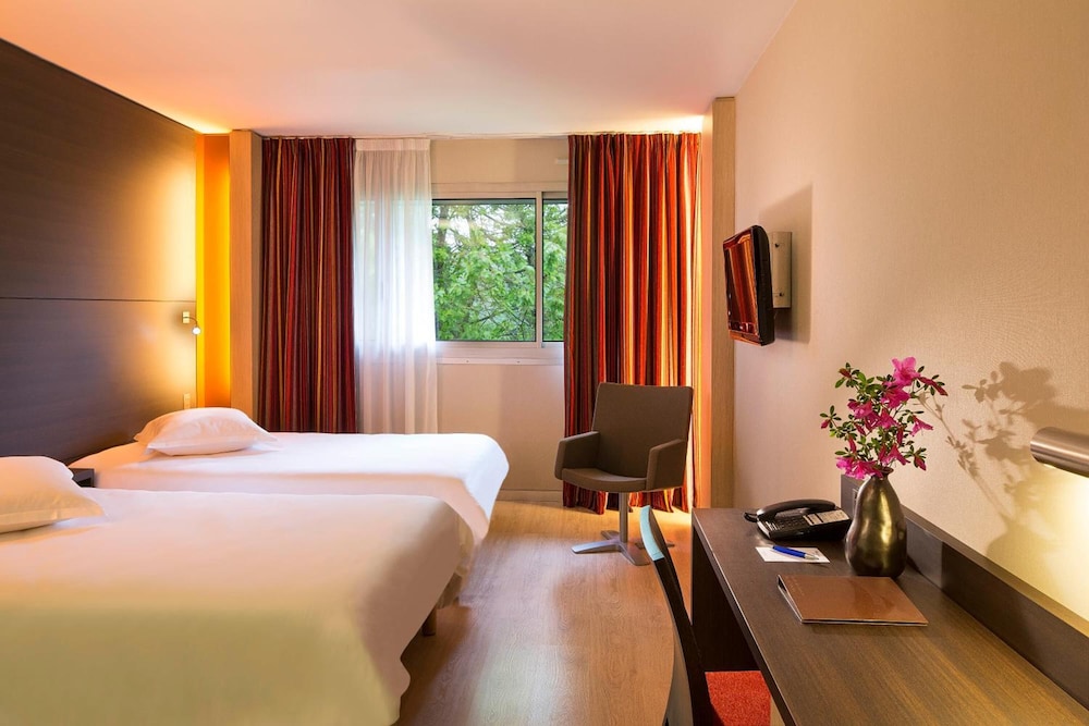 Hotel Oceania Quimper 6/29