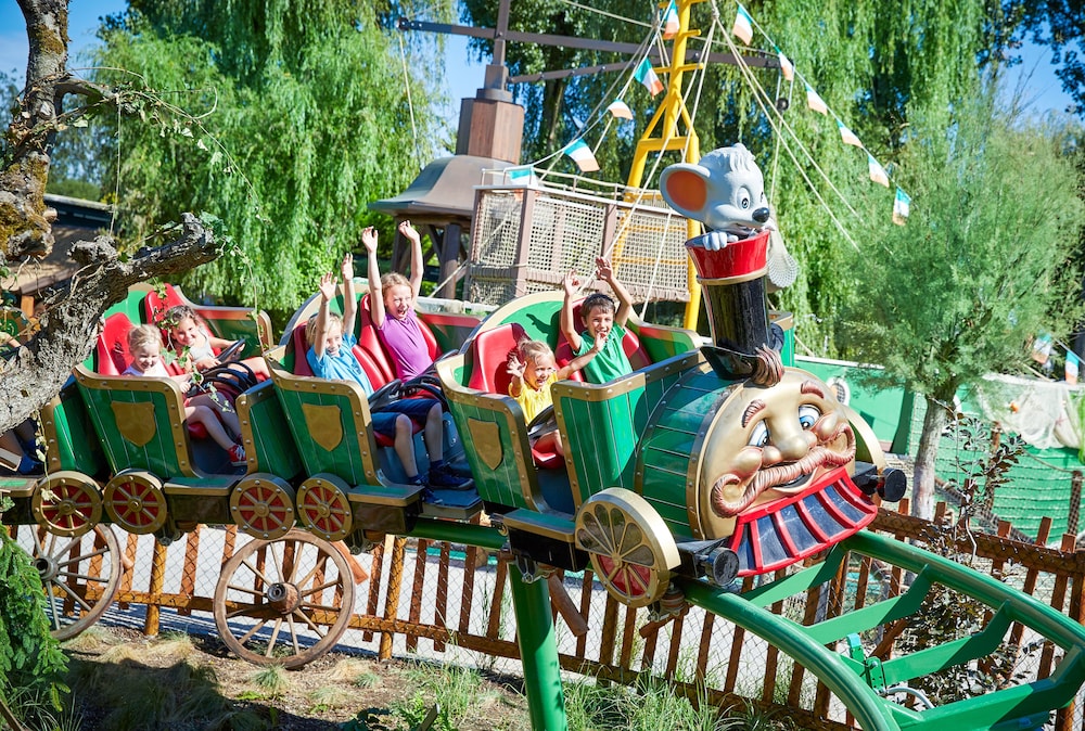 Europa-Park Freizeitpark & Erlebnis-Resort, Hotel Colosseo 6/68
