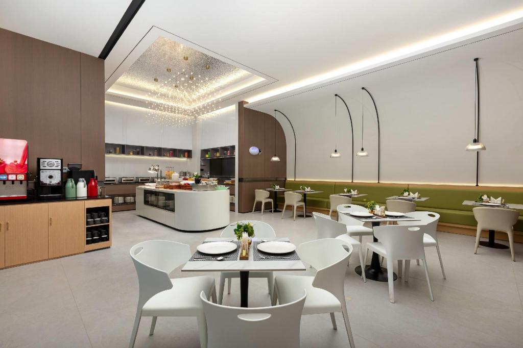 Microtel by Wyndham Haikou Meilan International Airport 22/27