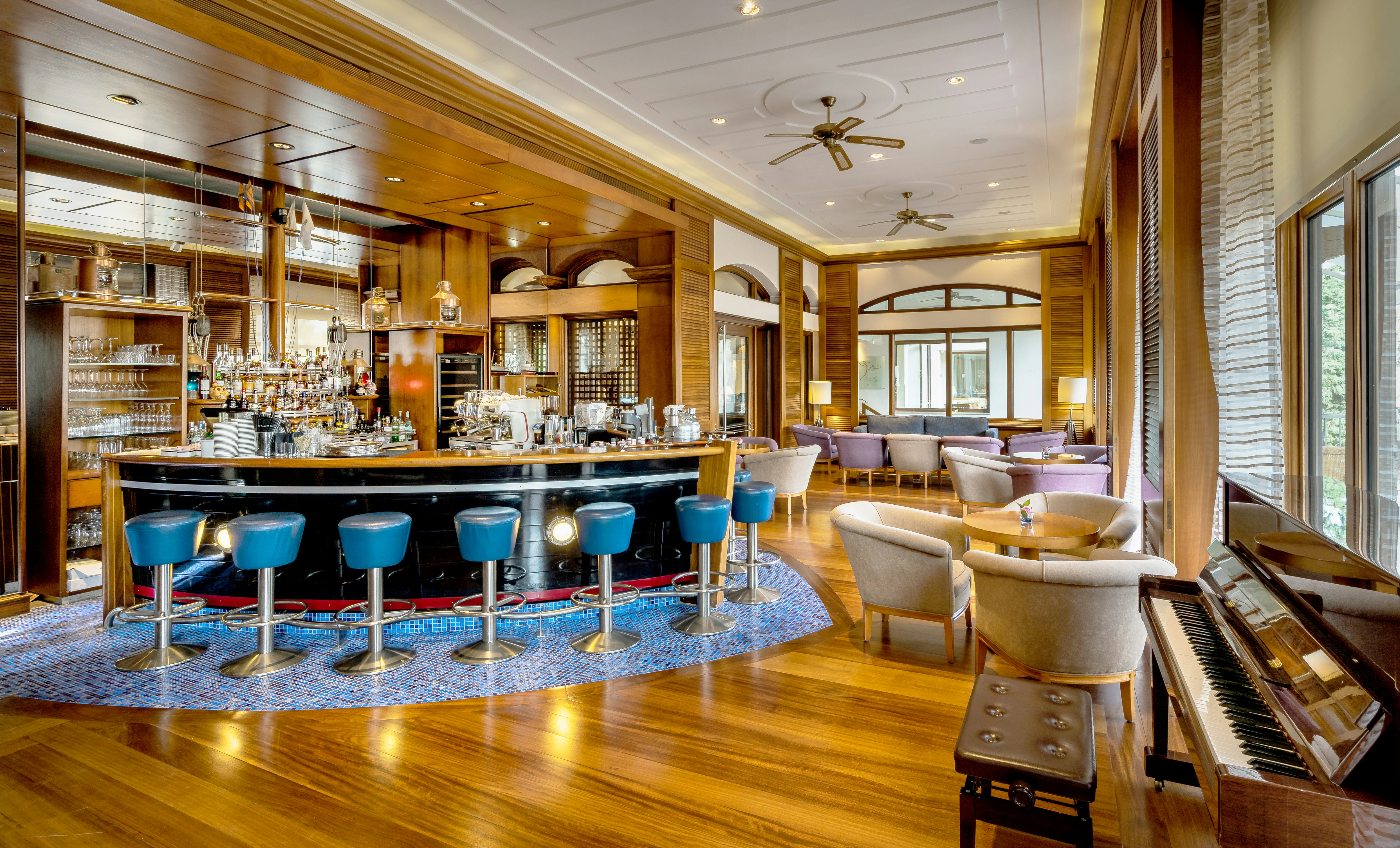 Columbia Beach Resort 33/50