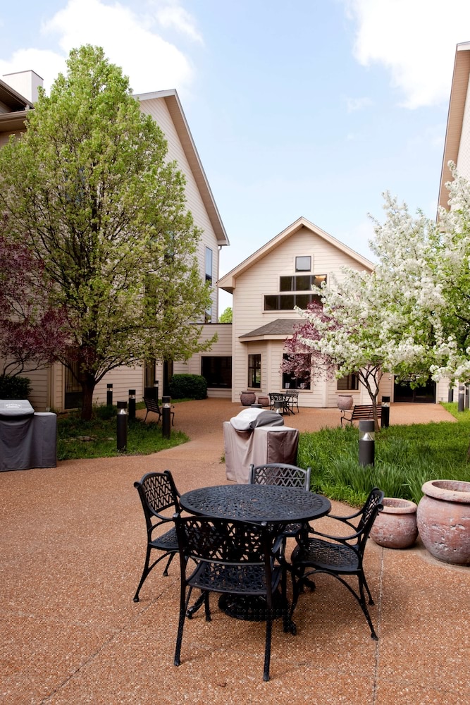 Hampton Inn & Suites St. Louis/Chesterfield in CHESTERFIELD - MO