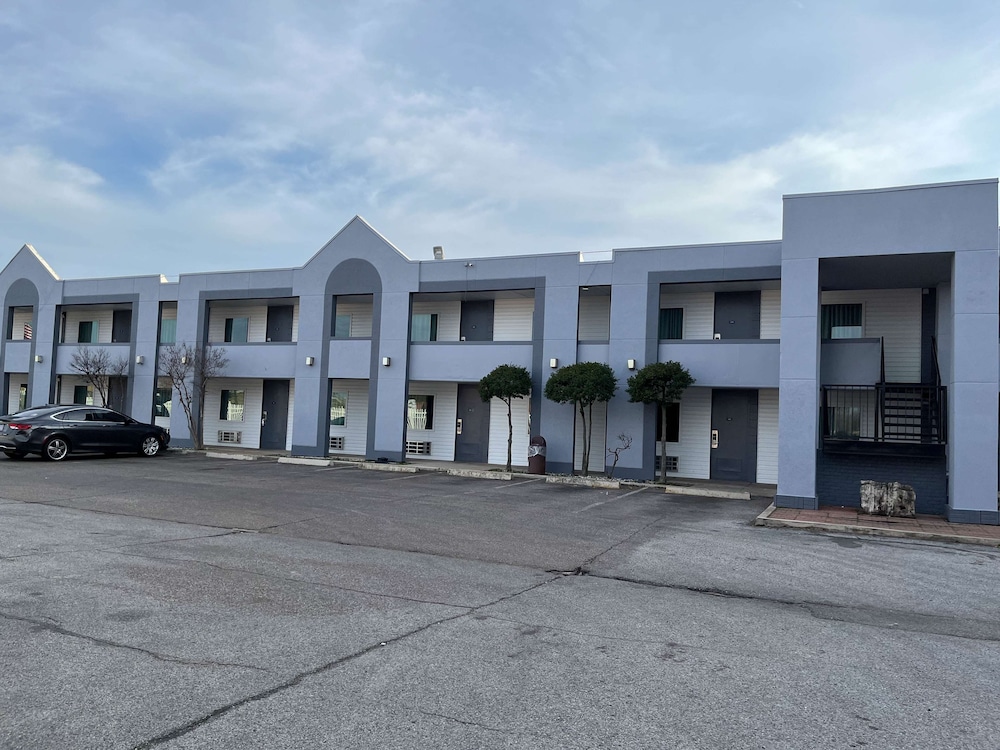 Studio6 Suites West Memphis, AR - Memphis 34/39