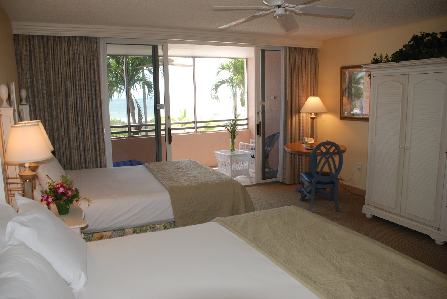Pink Shell Beach Resort & Marina 11/40