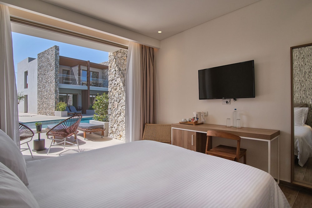 Double Room Swim Up
