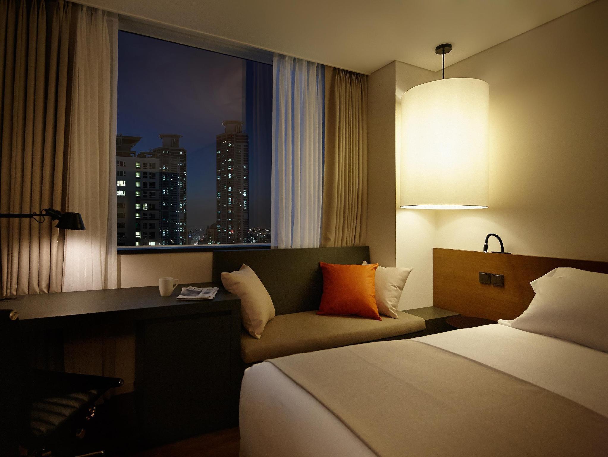 Business, Standard, Single, Double Bed
