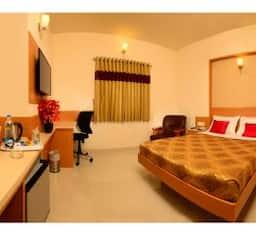 OYO Rooms Cross Cut Road Gokhale Street 9/34