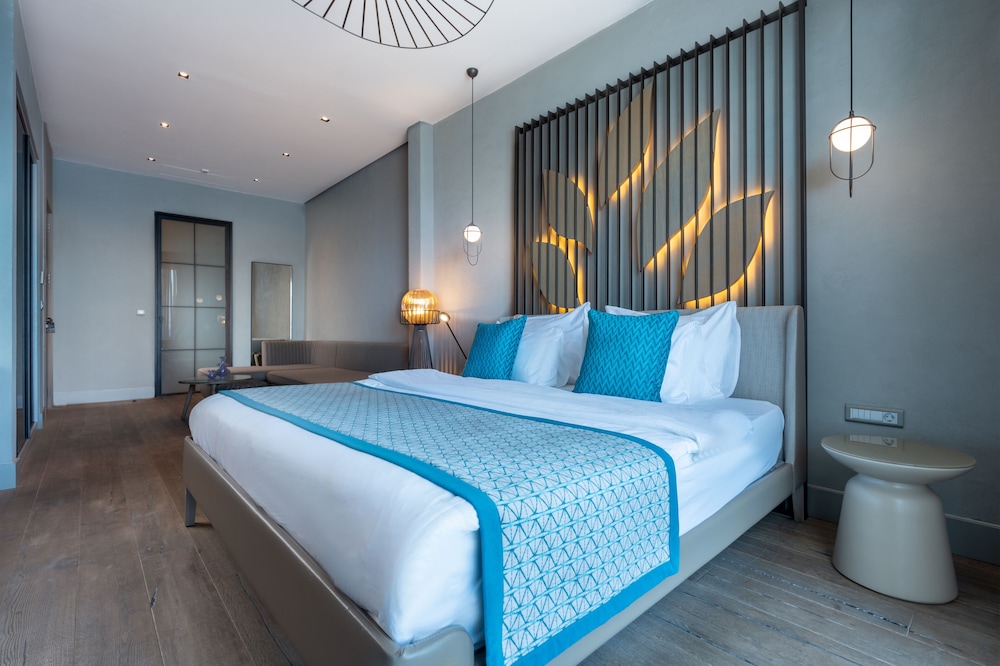 Junior Suite, Studio, King Bed, Sea View