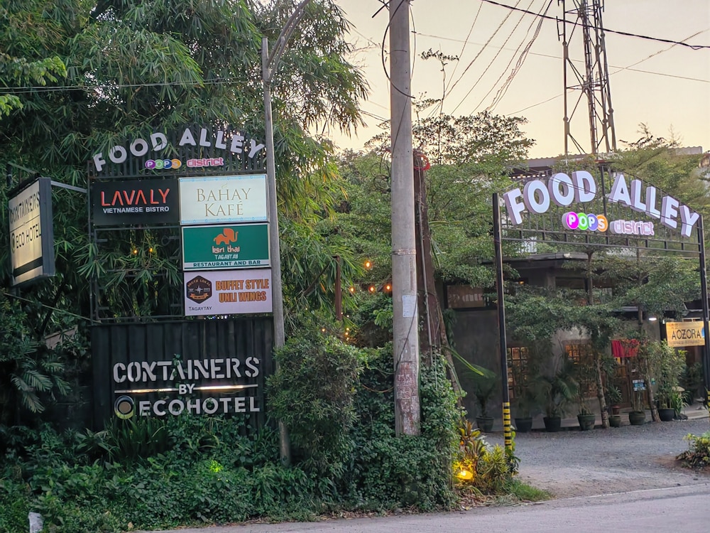 Containers By Eco Hotel Tagaytay 7/66