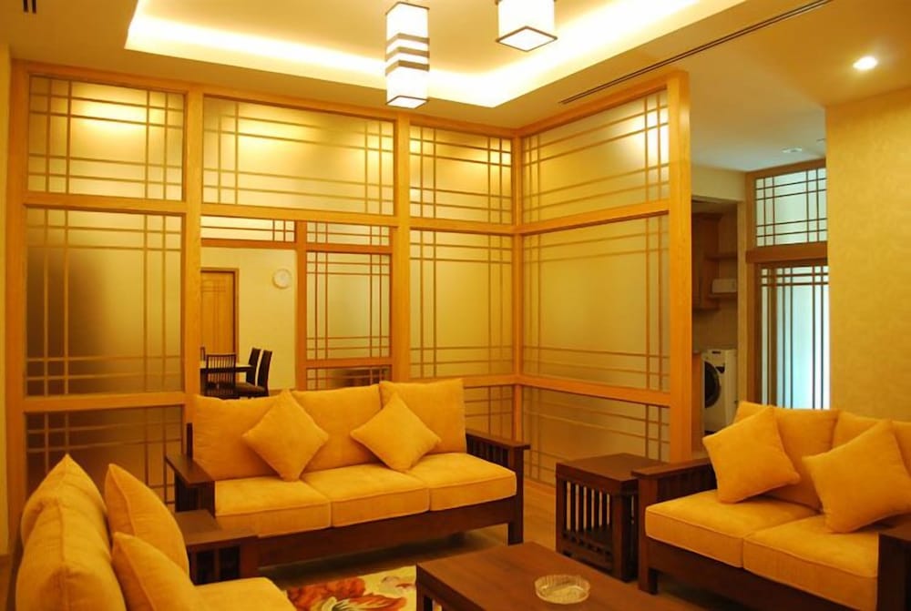 Mciti Suites 35/58