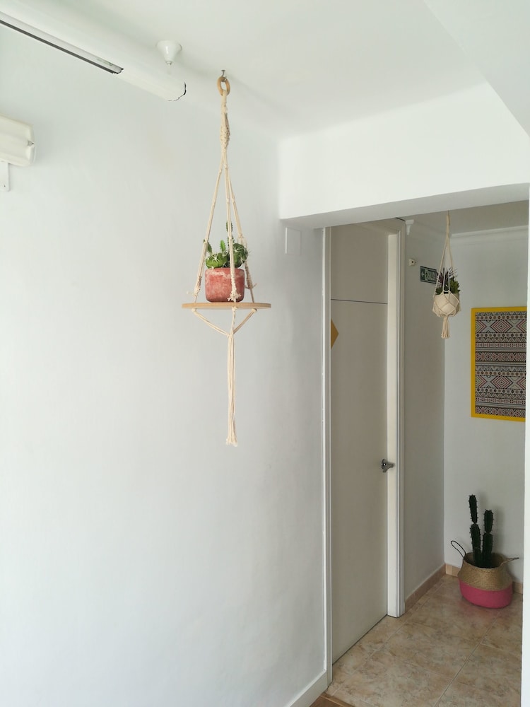 La Moraga De Poniente Malaga Hostel 7/71