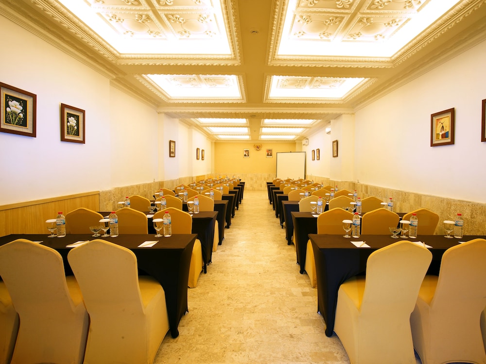 D Salvatore Art Boutique Hotel 33/36