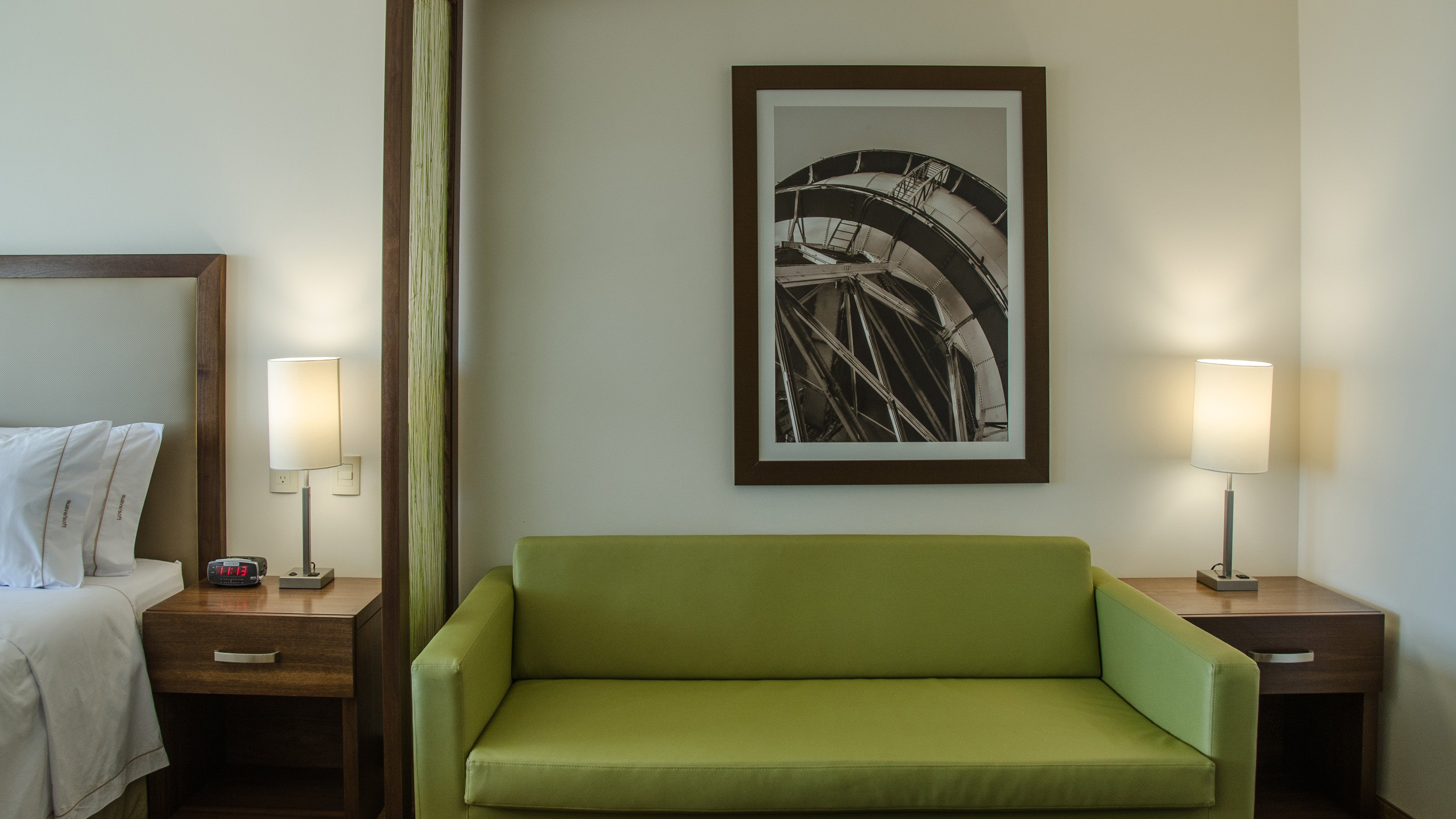 Holiday Inn Express and Suites Celaya 26/50