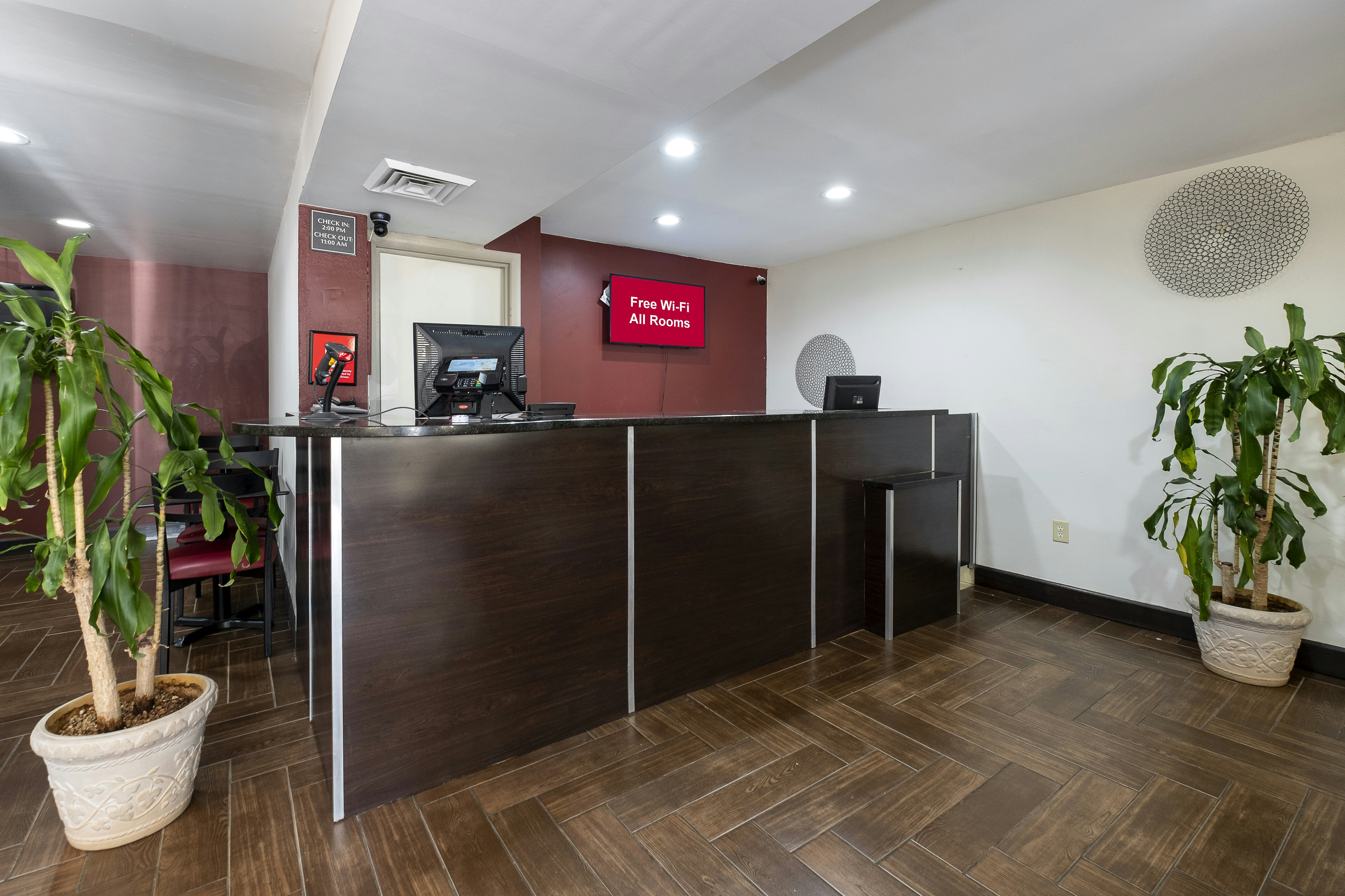 Red Roof Inn Raleigh North-Crabtree Mall/Lenovo Center 9/34