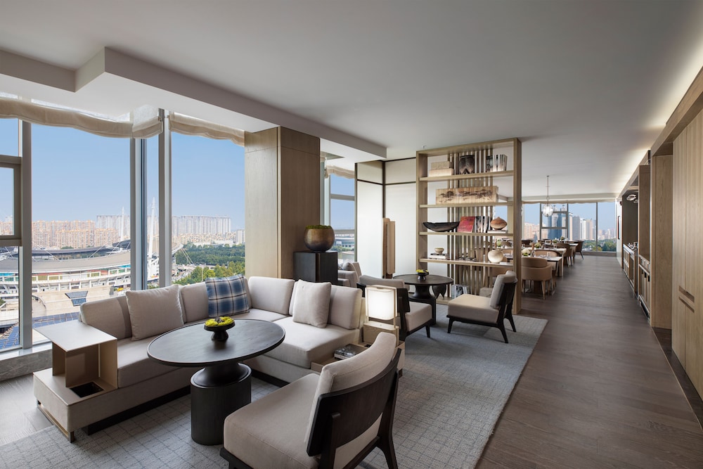 Courtyard by Marriott Luoyang 25/46