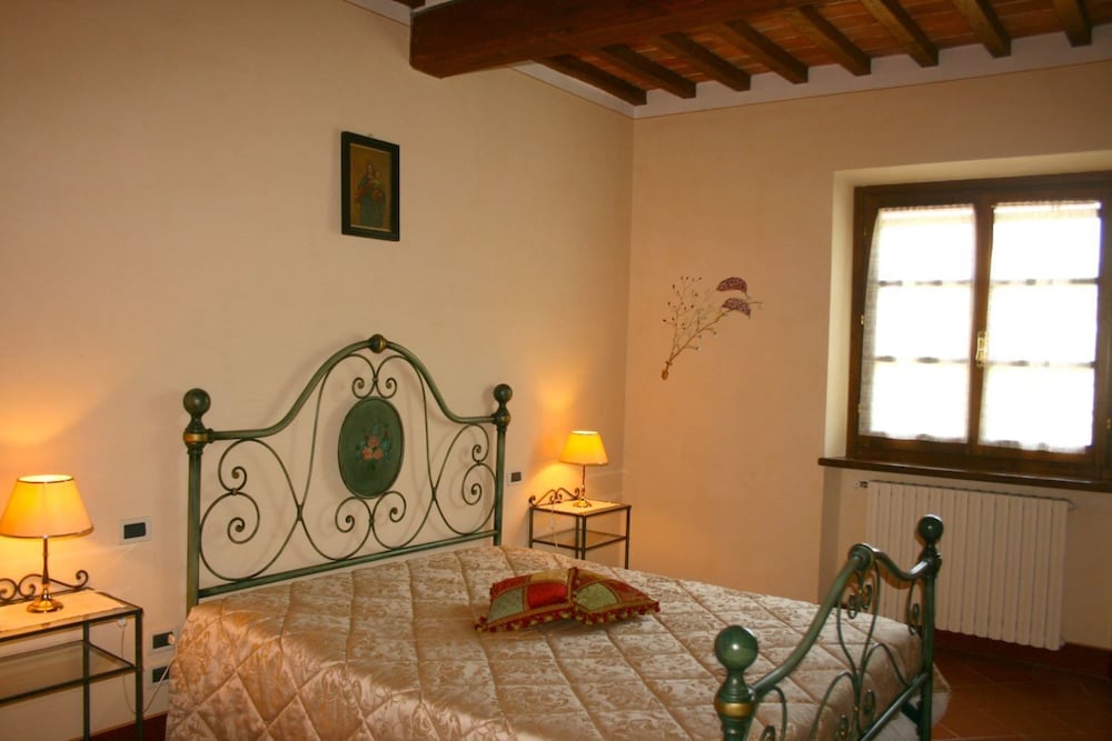 Villa Degli Olivi 9/26