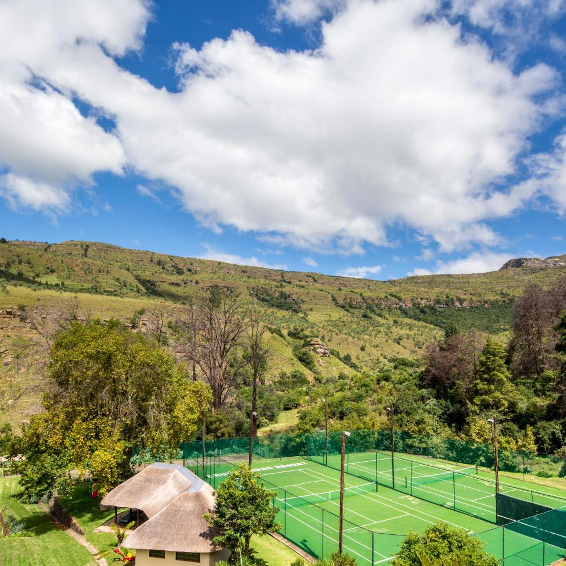 The Cavern Resort & Spa 23/50