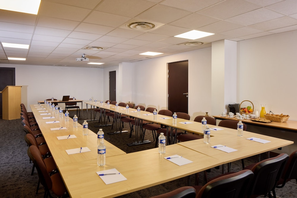 Zenitude Hotel Residences Swiss Apparthotels Ferney Voltaire 39/49