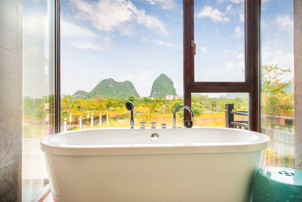 Peach Blossom River Resort 50/50