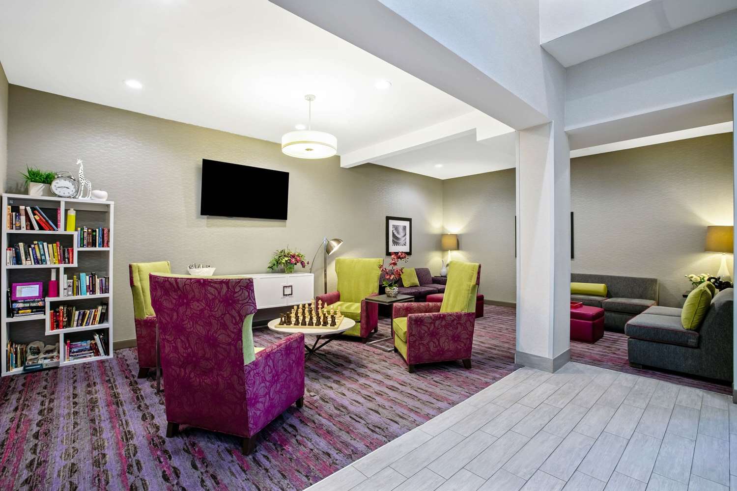 La Quinta Inn & Suites by Wyndham Kearney 27/45