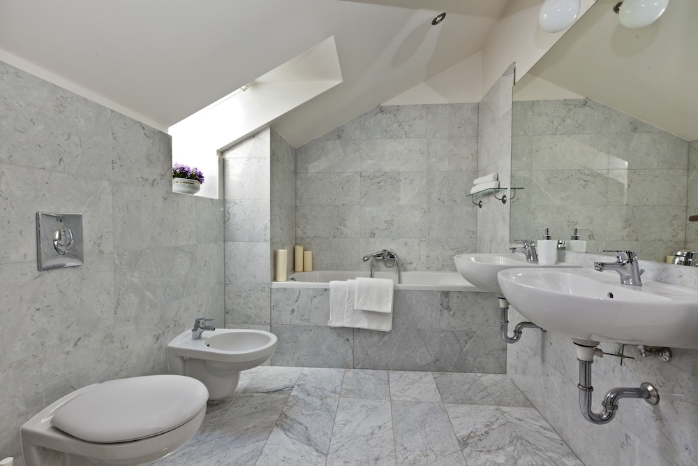 Royal Prague City Apartments 49/50