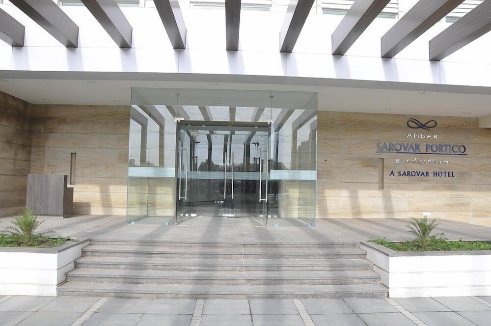 Ambar Sarovar Portico 8/48