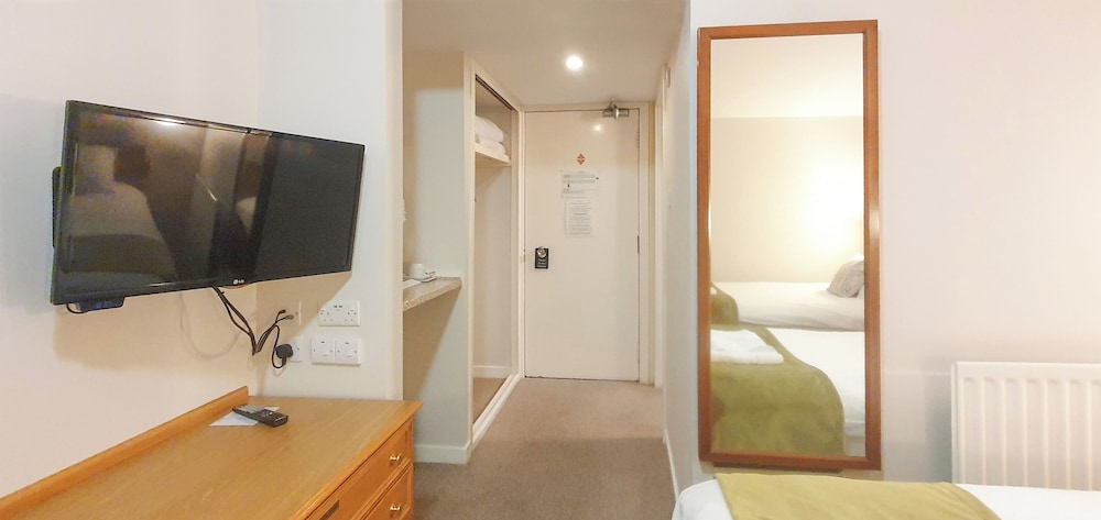 Brae Hotel 18/50