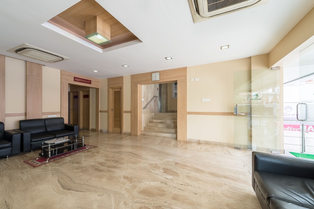 Treebo Ess Grande Coimbatore 22/36