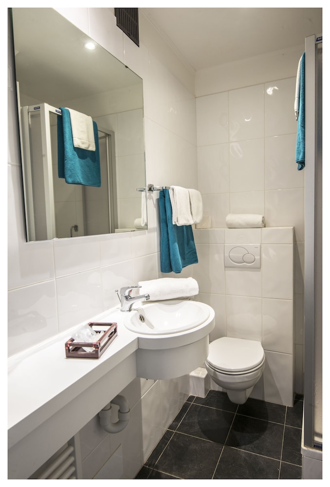 Ter Streep Hotel 15/47
