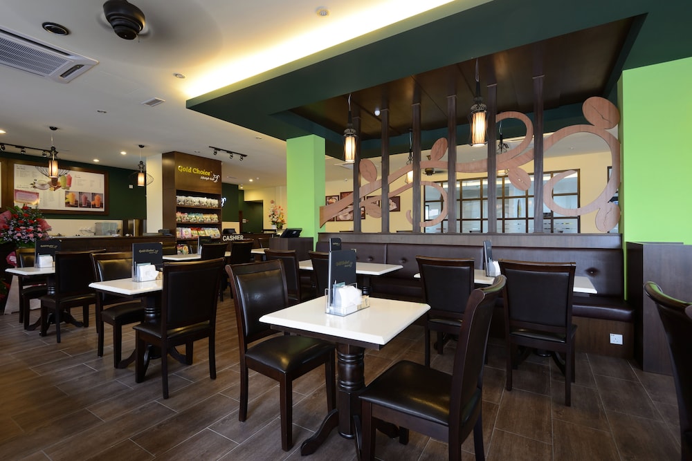 Swing & Pillows @ Grand Inn George Town Penang 34/38