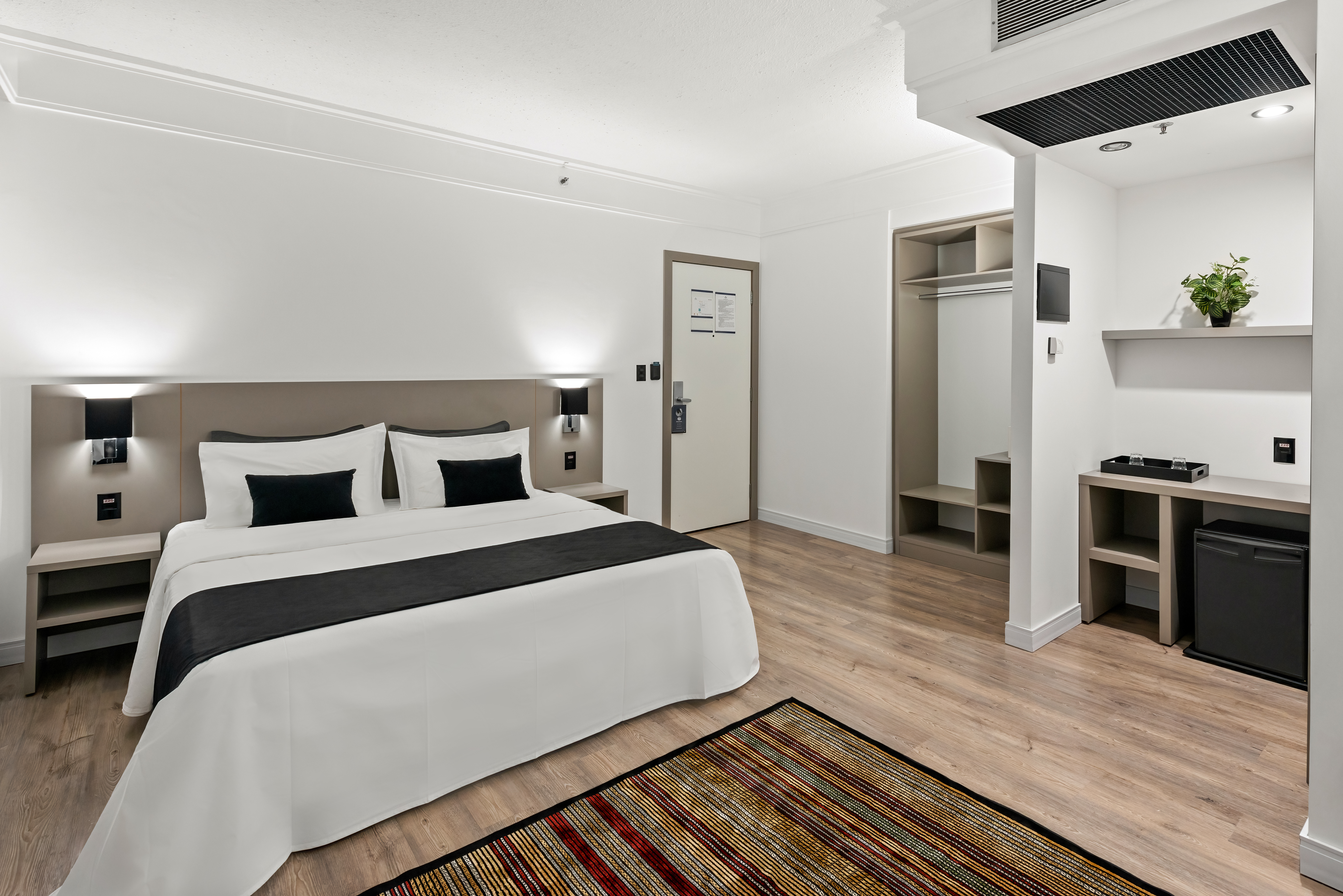 Superior Deluxe DBL bed