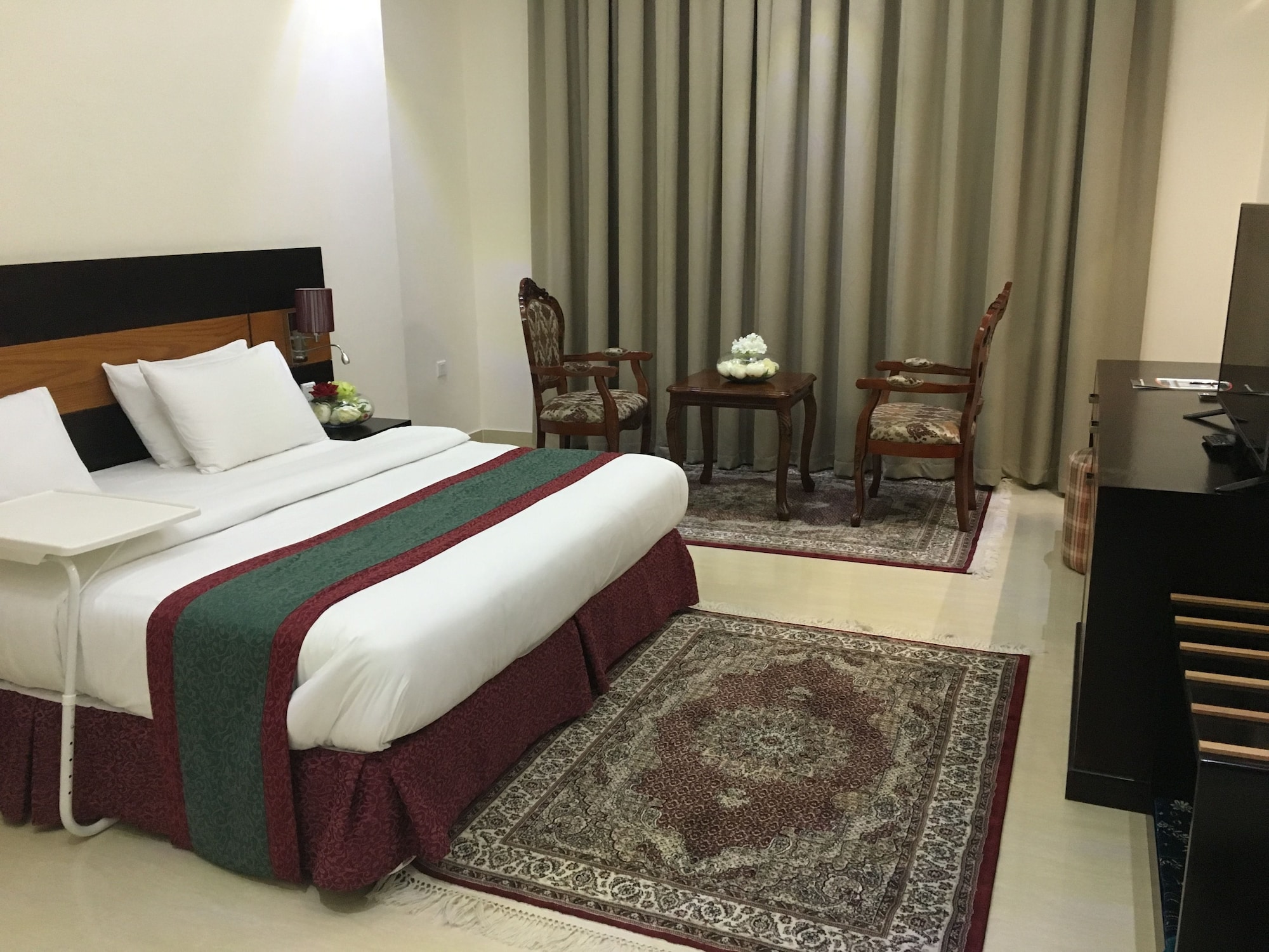 STANDARD, SINGLE, QUEEN BED