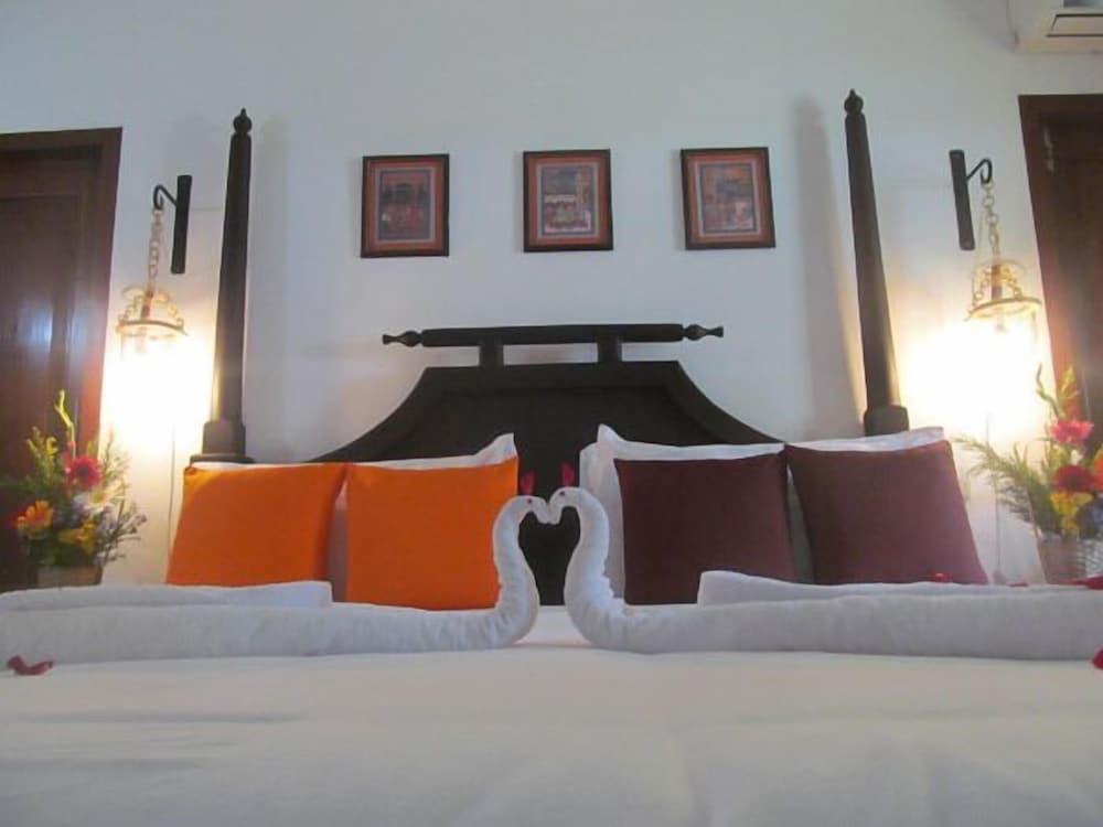 KANAN BEACH RESORT 12/44