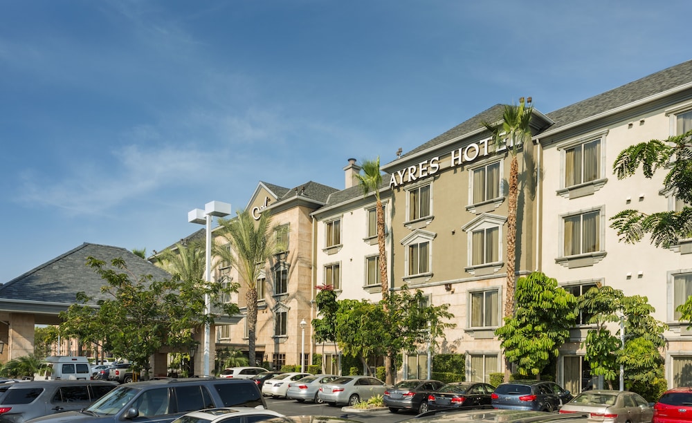 Ayres Hotel Anaheim 2/37