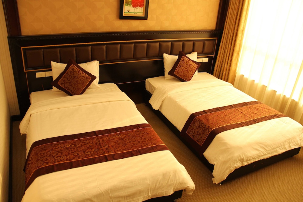 The Vissai Hotel 10/71
