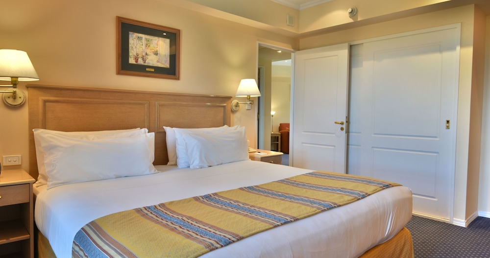 Holiday Inn Cordoba 18/76