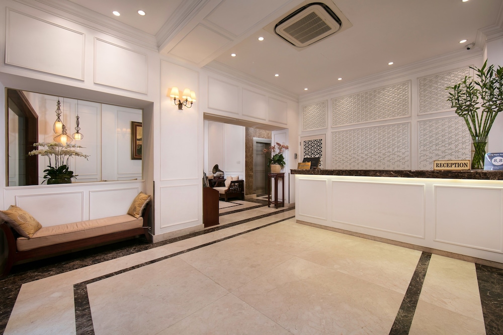 Hong Ngoc Dynastie Hotel 9/74
