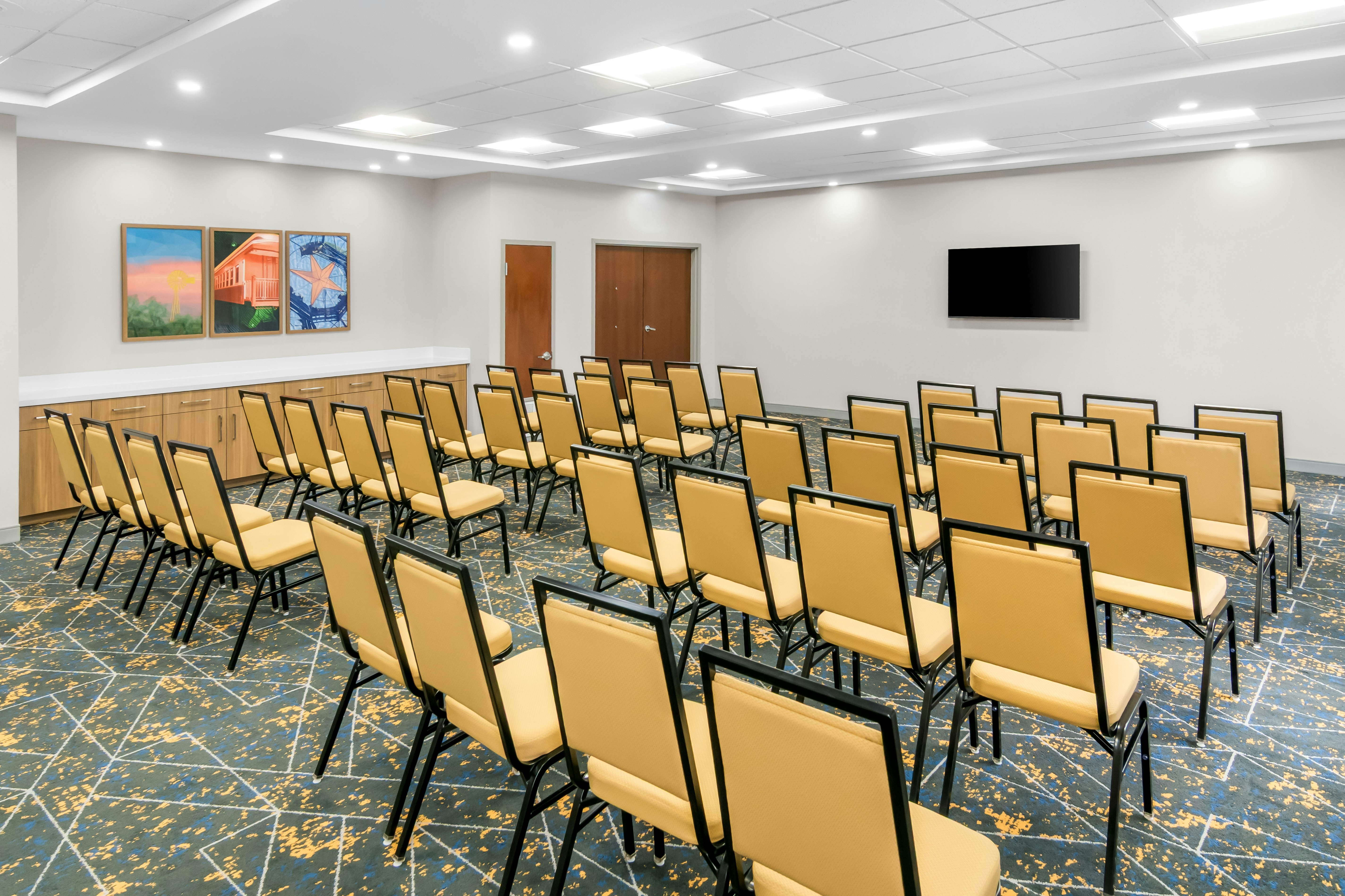 Hampton Inn and Suites Fort Worth/Forest Hill 39/46