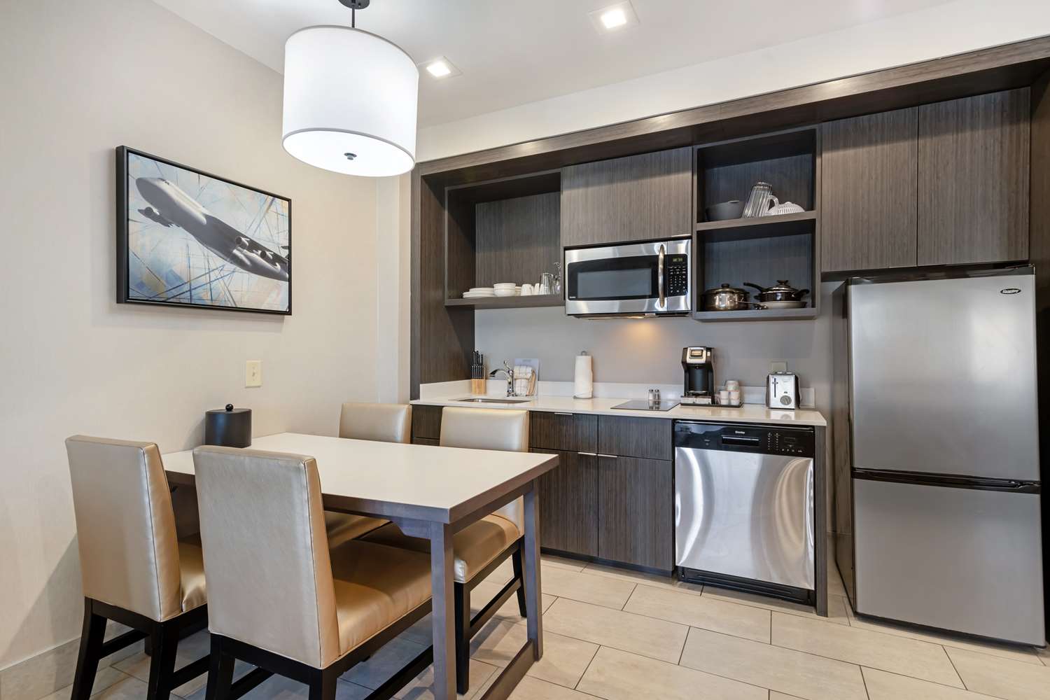 Best Western Plus Executive Residency Rigby's Water World Hotel 31/44
