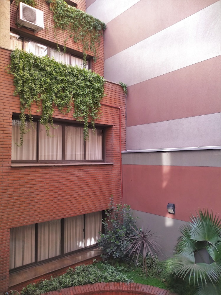 Apartamentos Mendoza Premium 9/50