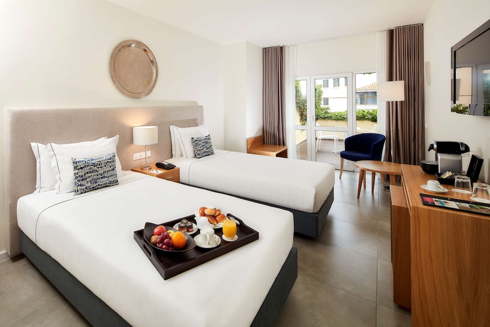 NH Lagos Algarve Resort 4/46