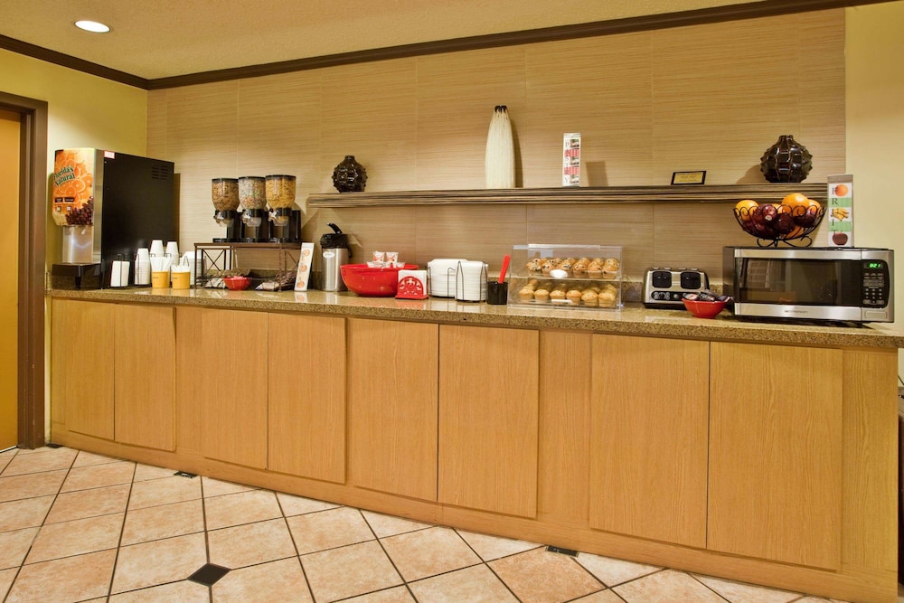 Travelodge by Wyndham Columbus State University 6/19