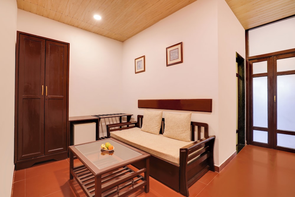 Keys Lite by Lemon Tree Hotels Sylvan Dapoli 20/35