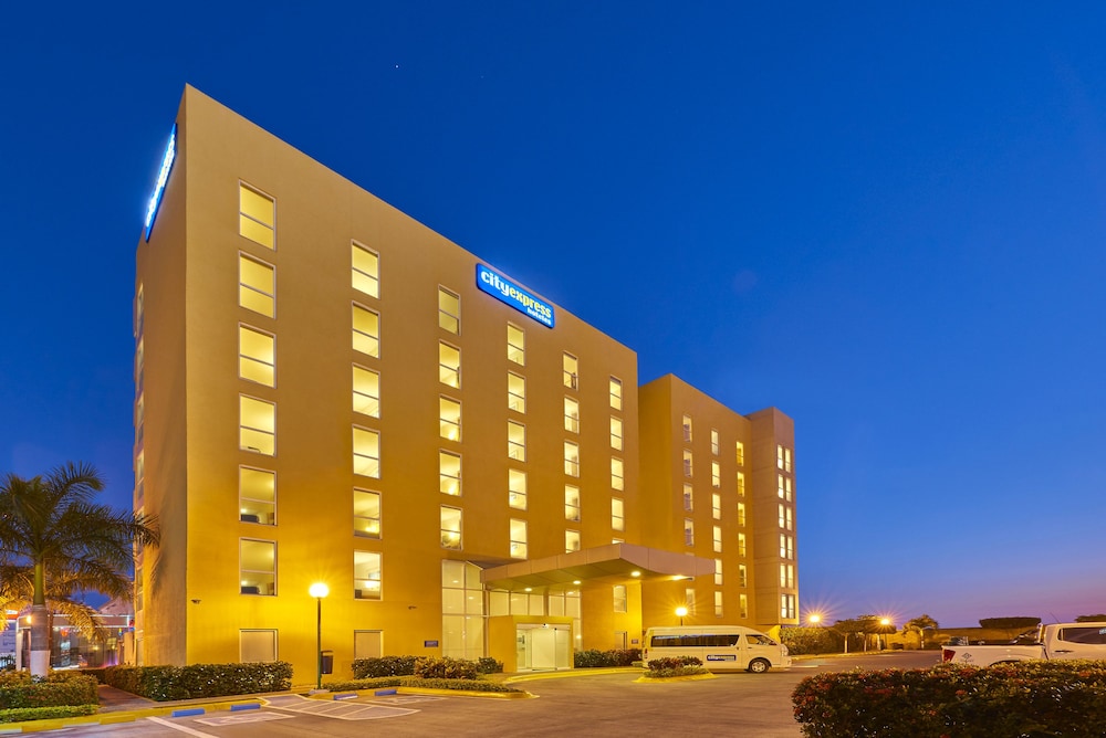 City Express by Marriott Manzanillo 1/50