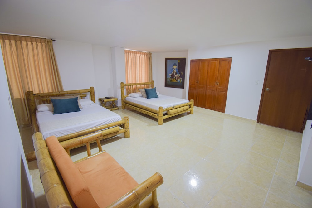 Hotel Toledo Plaza 22/49