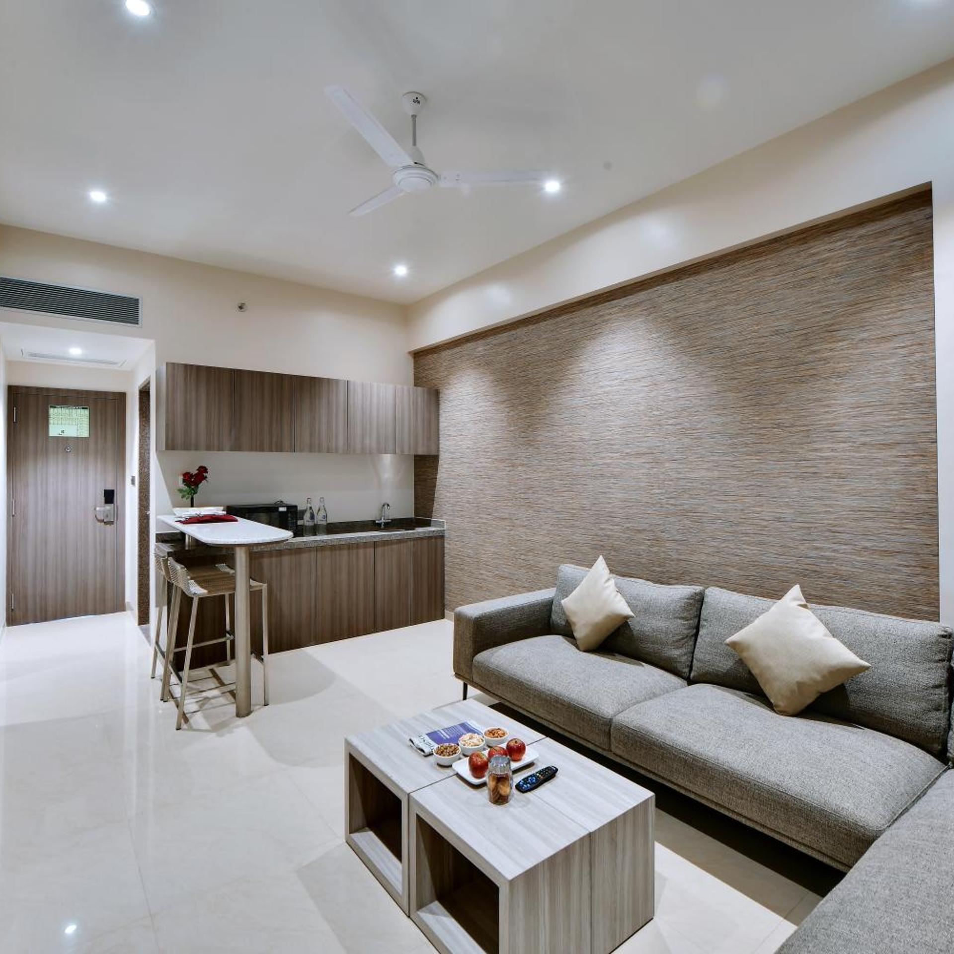 Click Hotel Pithampur 15/33