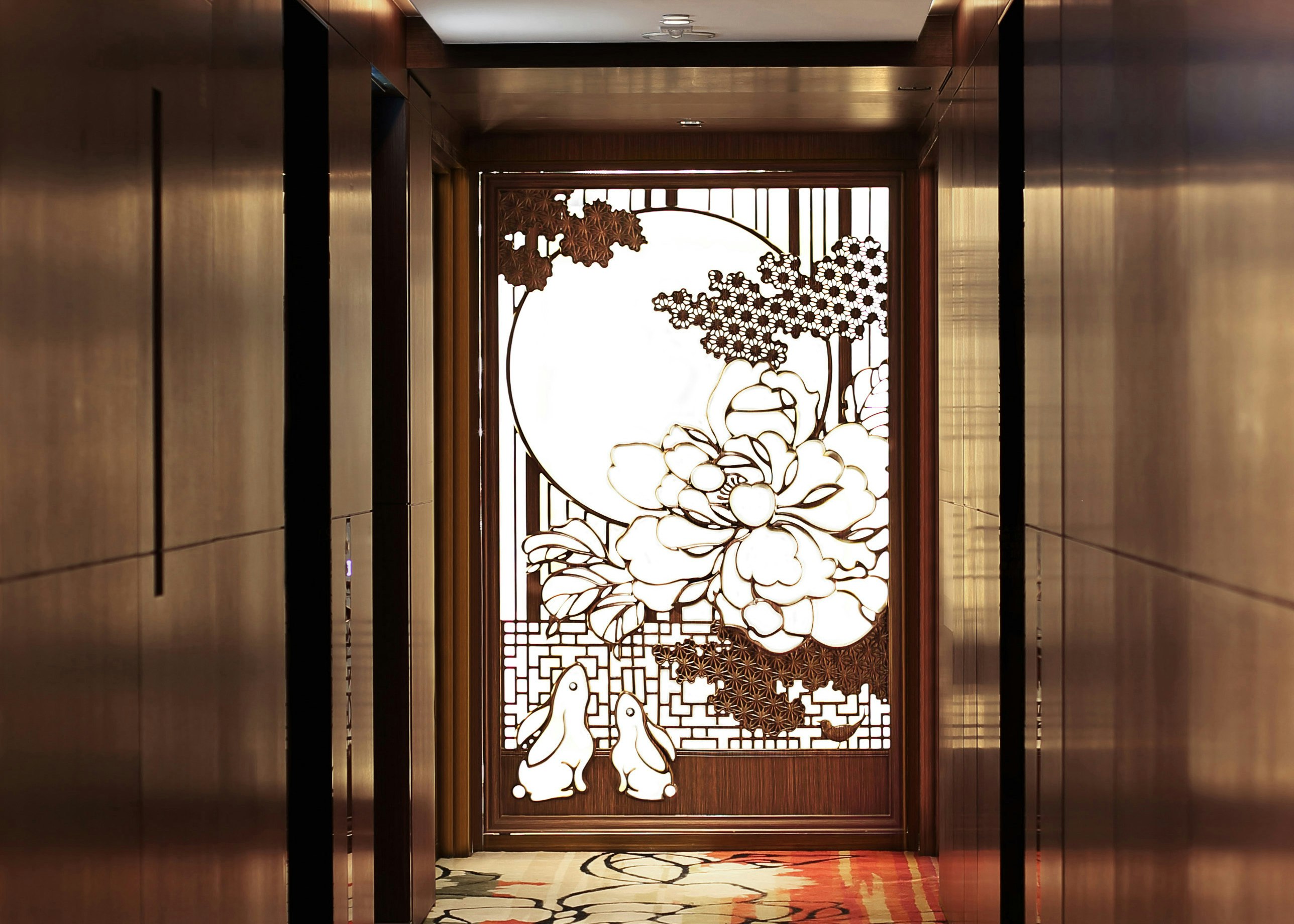 Mira Moon Hotel 5/24