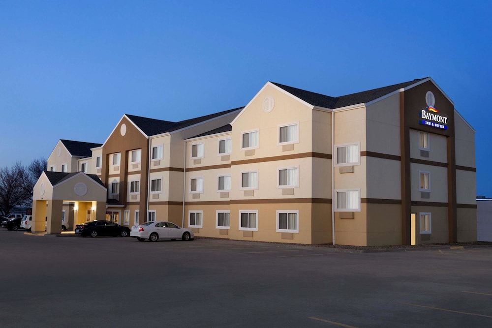 Baymont By Wyndham Salina 1/31
