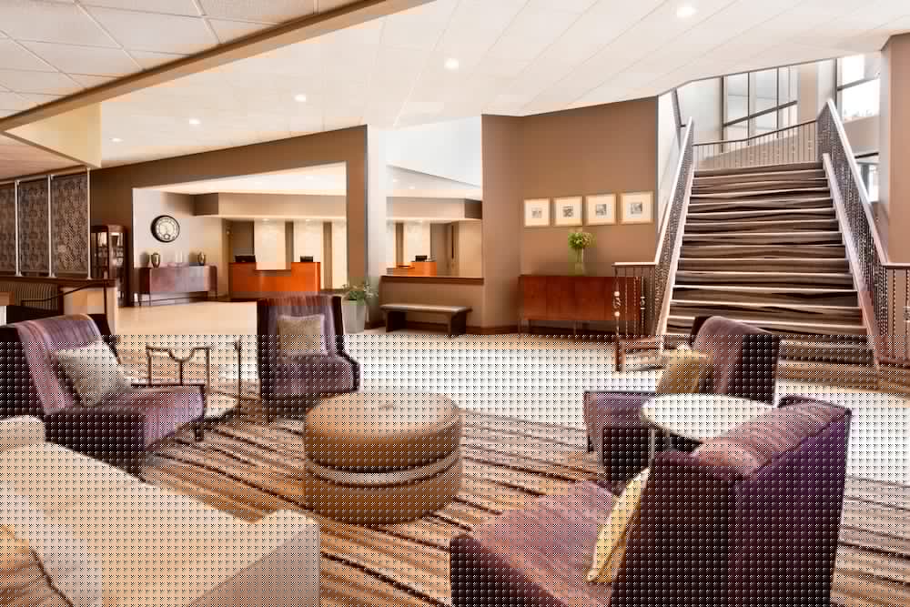 Sheraton Syracuse University Hotel &amp; Conference Center 14/33