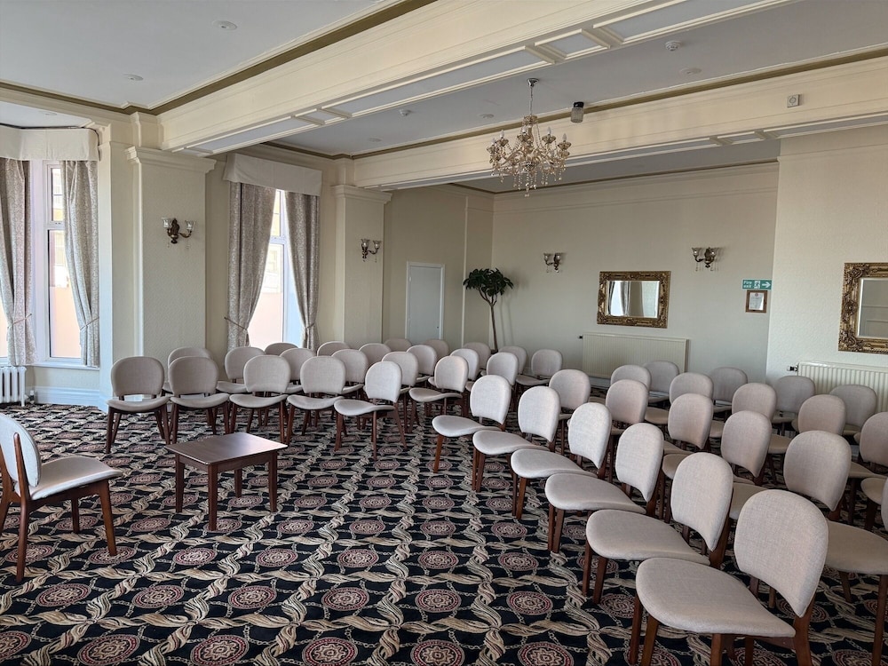 Savoy Hotel Blackpool 54/65