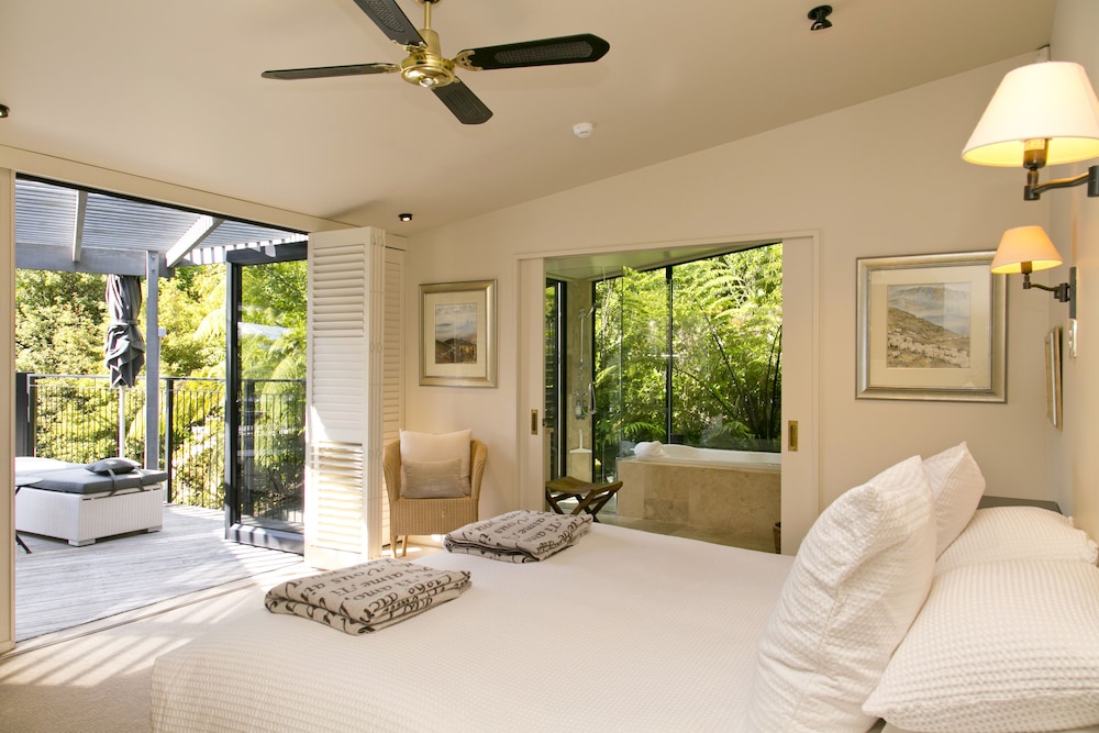 The Point Villas 16/39